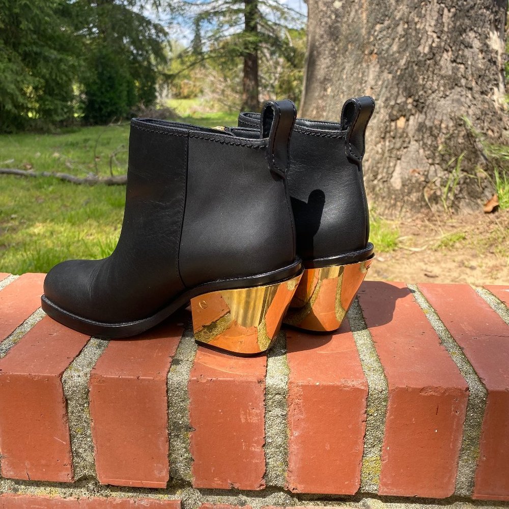 Giuseppe Zanotti Sidney Black Leather Gold heeled ankle moto boots Made in italy